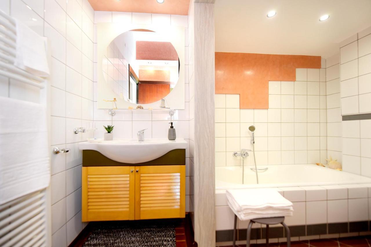 Martha'S Home Rhodes City المظهر الخارجي الصورة